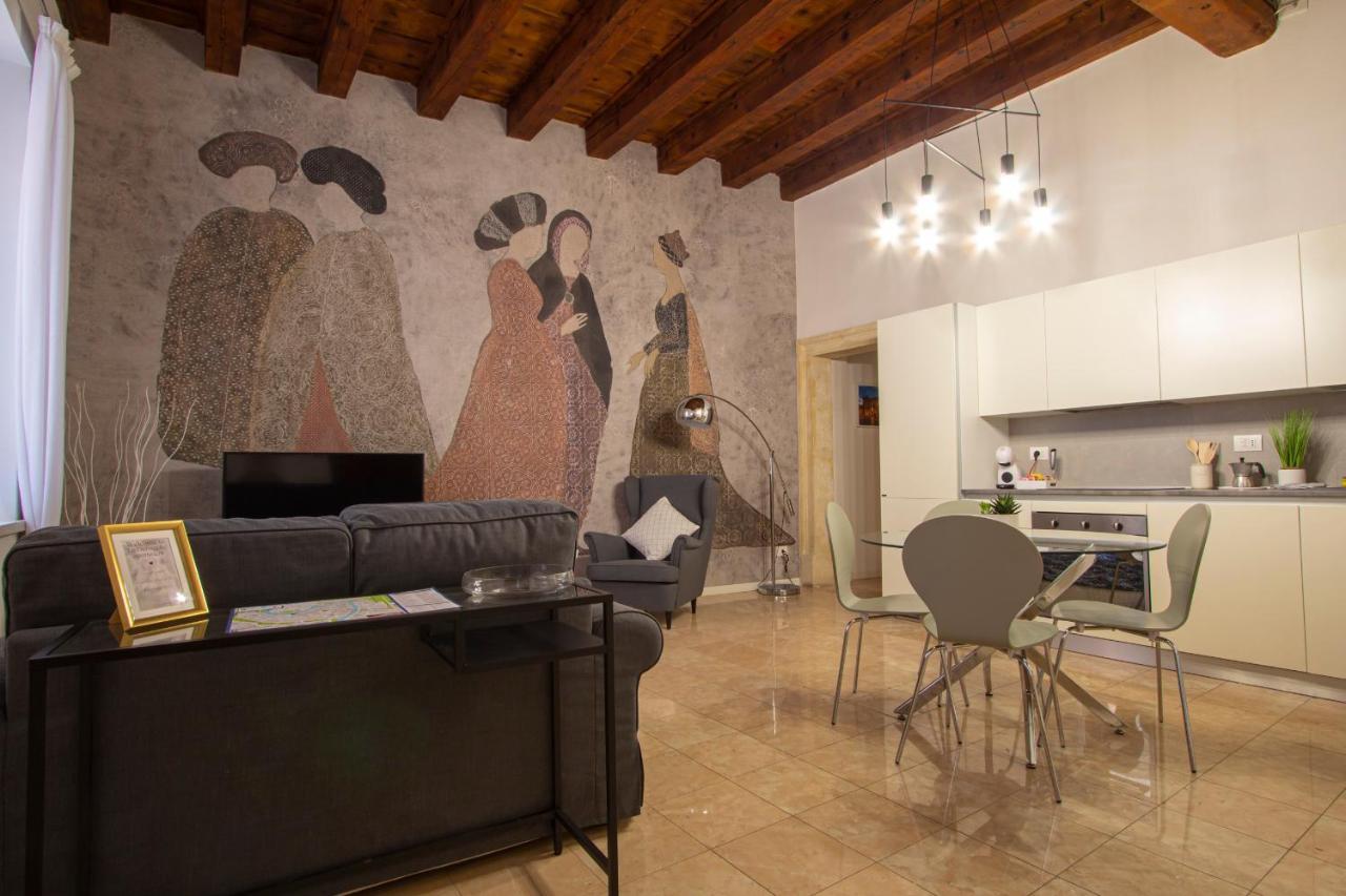 Le Damigelle Appartement Verona Buitenkant foto